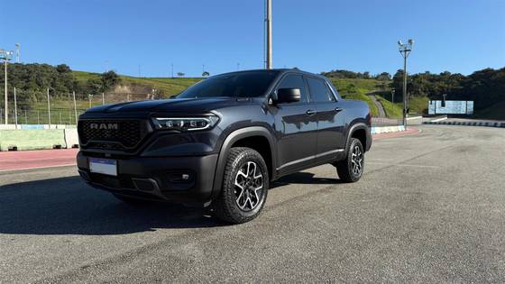 RAM RAMPAGE 2.0 HURRICANE 4 TURBO GASOLINA REBEL 4X4 AUTOMÁTICO